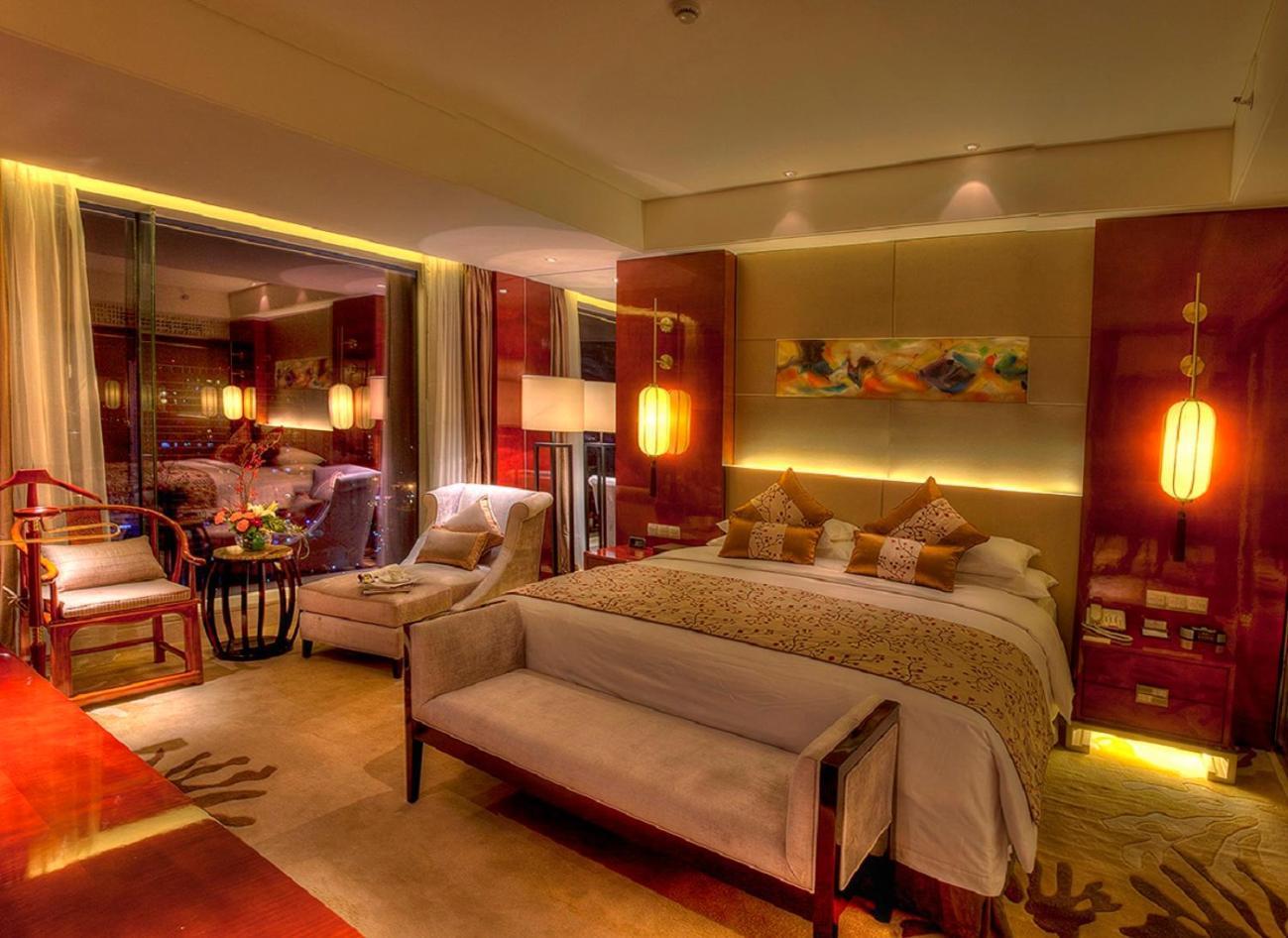 Felton Grand Hotel Chengdu Bagian luar foto