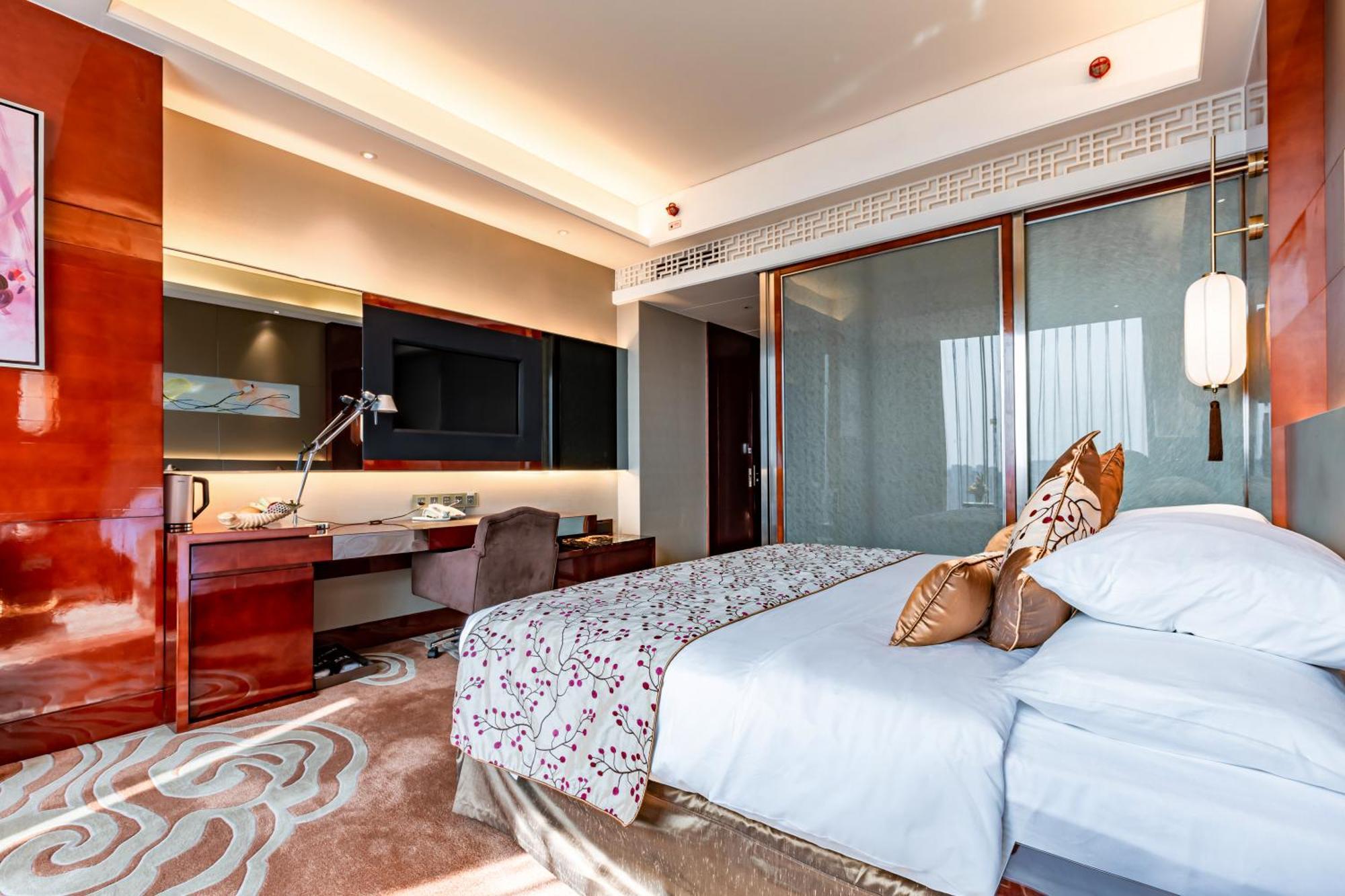 Felton Grand Hotel Chengdu Bagian luar foto