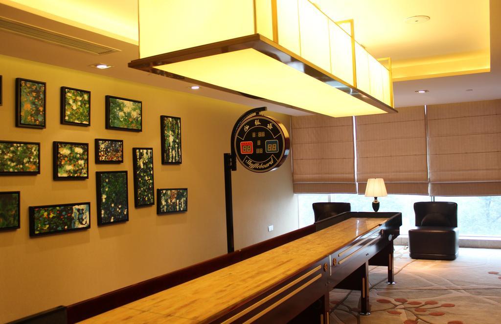 Felton Grand Hotel Chengdu Bagian luar foto