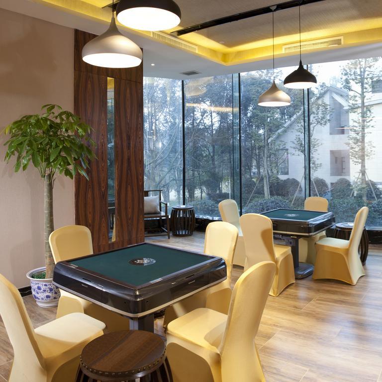 Felton Grand Hotel Chengdu Bagian luar foto