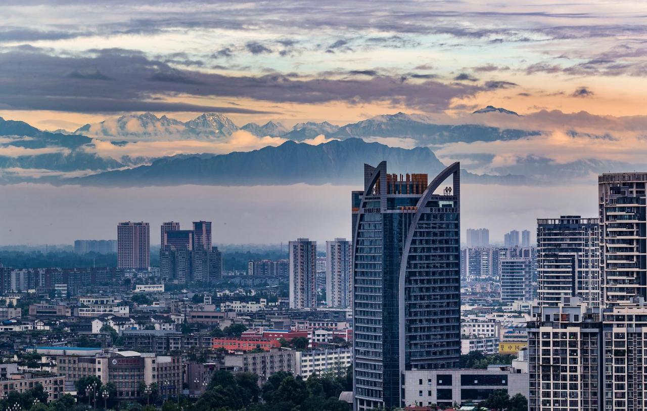 Felton Grand Hotel Chengdu Bagian luar foto
