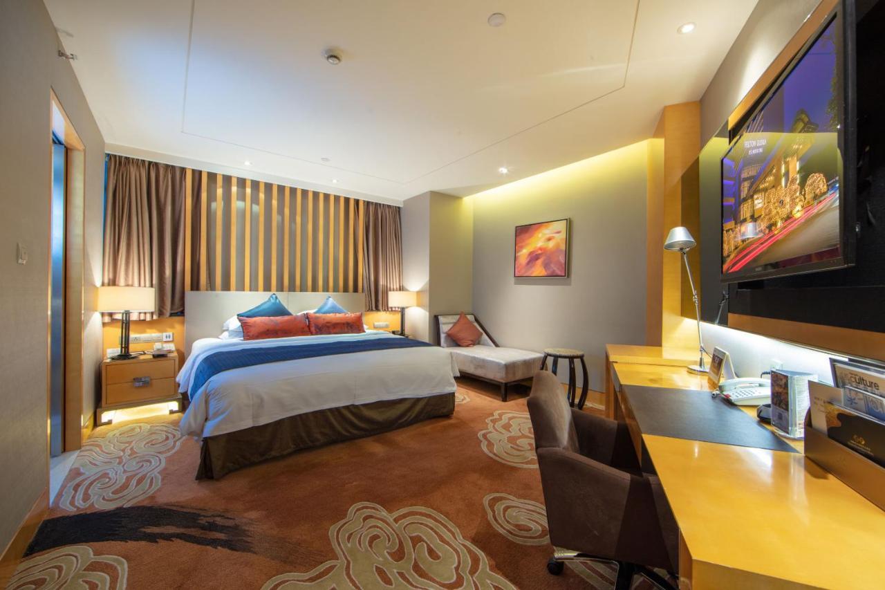 Felton Grand Hotel Chengdu Bagian luar foto